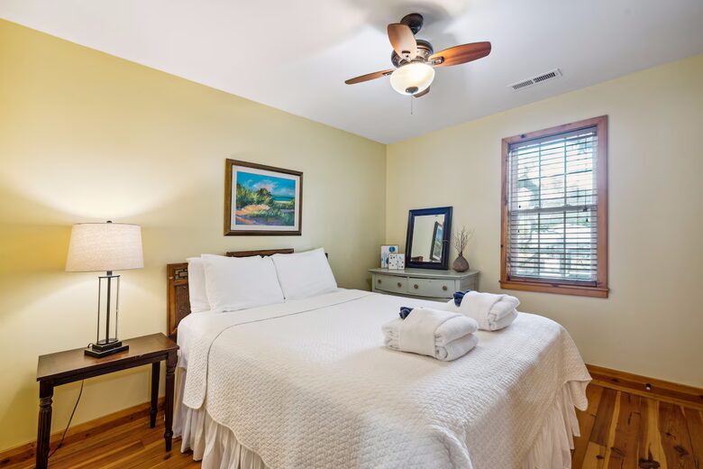 Island Escape Near Charleston - Folly Beach, South Carolina