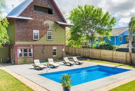 Island Escape Near Charleston - Folly Beach, South Carolina