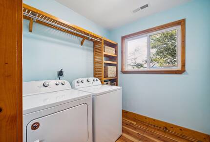 Island Escape Near Charleston - Folly Beach, South Carolina