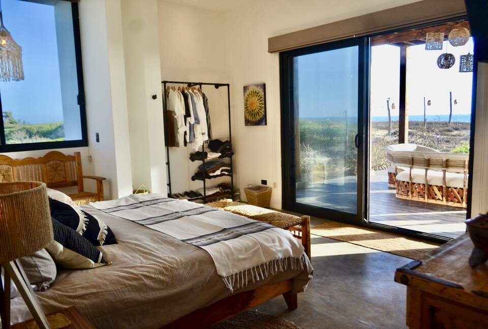 Elegant Baja Retreat with Ocean & Mountain Views - Playa Los Cerritos, Mexico