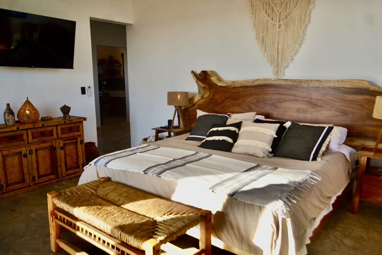 Elegant Baja Retreat with Ocean & Mountain Views - Playa Los Cerritos, Mexico