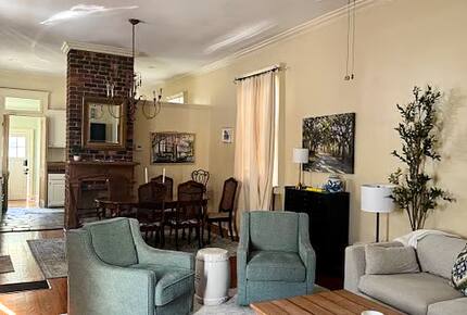 Historic Shotgun Cottage in Uptown New Orleans - New Orleans, Louisiana