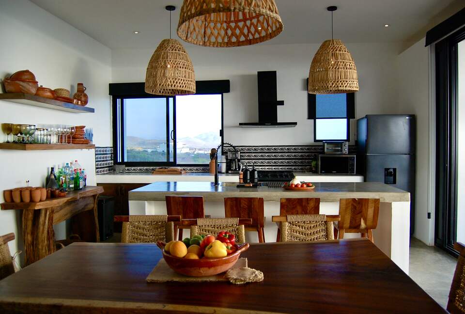 Elegant Baja Retreat with Ocean & Mountain Views - Playa Los Cerritos, Mexico