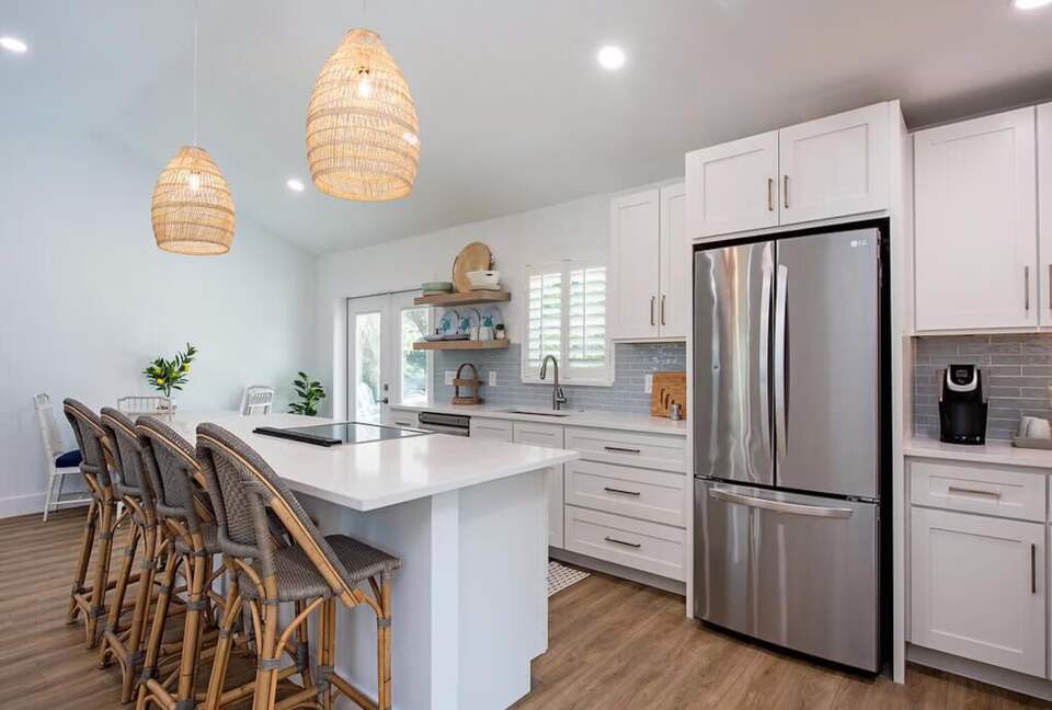 Waterfront Cottage on the Isles of Capri - Naples, Florida