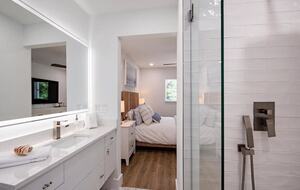 Waterfront Cottage on the Isles of Capri - Naples, Florida