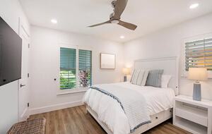 Waterfront Cottage on the Isles of Capri - Naples, Florida