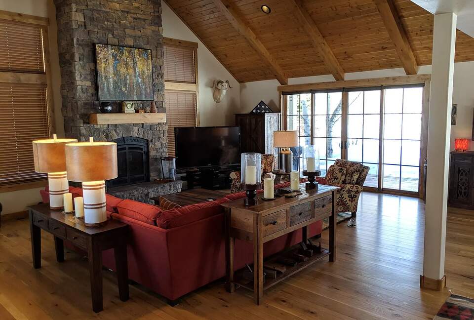 Elegant Victor Retreat with Reclaimed Wood Details - Victor, Idaho