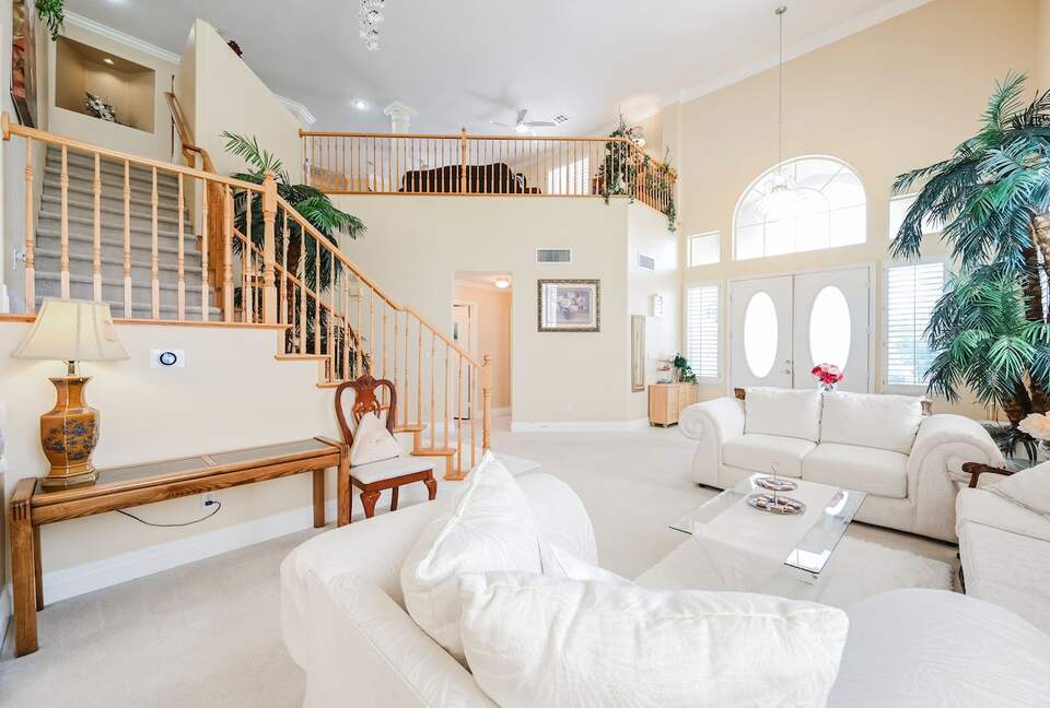 Refined Six-Bedroom Retreat Minutes from the Strip - Las Vegas, Nevada