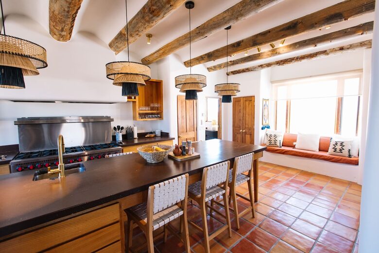 Desert Sanctuary with Designer Touches - Santa Fe, New Mexico