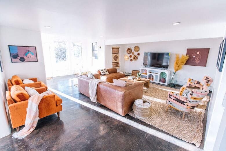 Desert Sanctuary with Designer Touches - Santa Fe, New Mexico