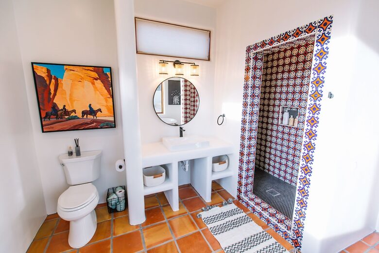 Desert Sanctuary with Designer Touches - Santa Fe, New Mexico