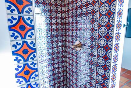 Desert Sanctuary with Designer Touches - Santa Fe, New Mexico