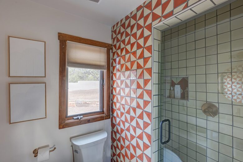 Desert Sanctuary with Designer Touches - Santa Fe, New Mexico