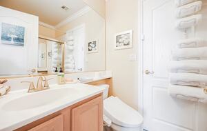 Waterfalls View Refined Six-Bedroom Retreat Minutes from the Strip - Las Vegas, Nevada