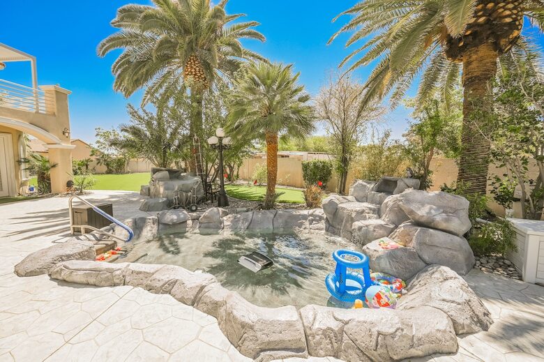 Refined Six-Bedroom Retreat Minutes from the Strip - Las Vegas, Nevada