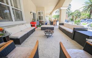 Waterfalls View Refined Six-Bedroom Retreat Minutes from the Strip - Las Vegas, Nevada