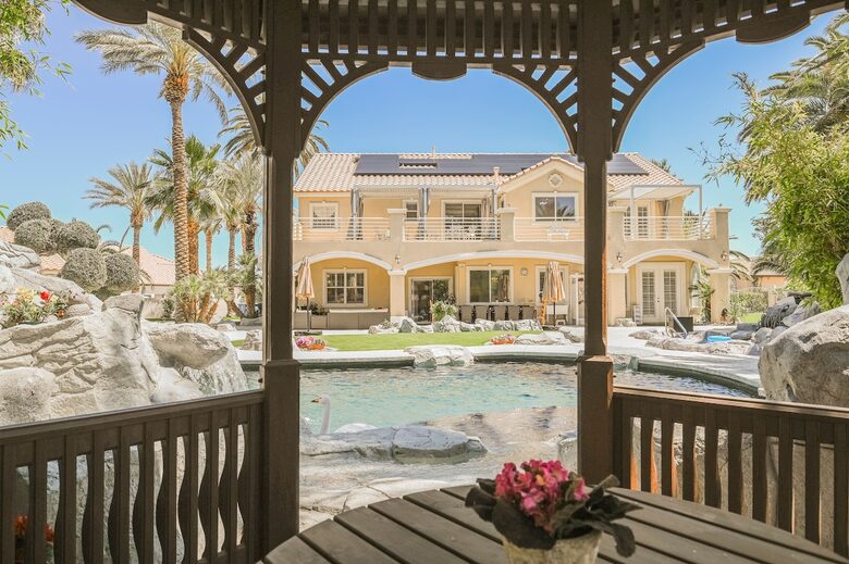 Refined Six-Bedroom Retreat Minutes from the Strip - Las Vegas, Nevada