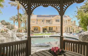 Refined Six-Bedroom Retreat Minutes from the Strip - Las Vegas, Nevada