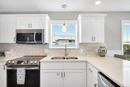 Modern Condo Steps from Eastern Lake and the Gulf - Santa Rosa Beach, Florida