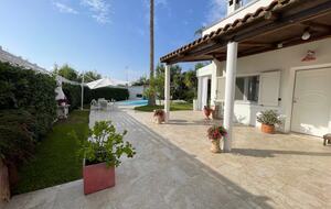 Graceful Family Villa Near the Amalfi Coast - Pontecagnano Faiano, Italy