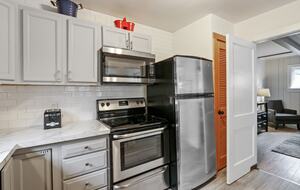 Charming Cottage Retreat with Lake Access in Fontana - Fontana-on-Geneva Lake, Wisconsin