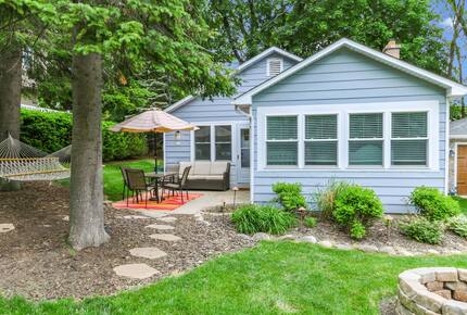 Charming Cottage Retreat with Lake Access in Fontana - Fontana-on-Geneva Lake, Wisconsin