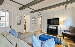 Charming Cottage Retreat with Lake Access in Fontana - Fontana-on-Geneva Lake, Wisconsin