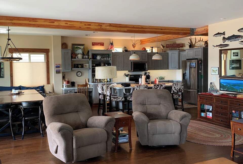 Tranquil Shores at Priest Lake - Coolin, Idaho