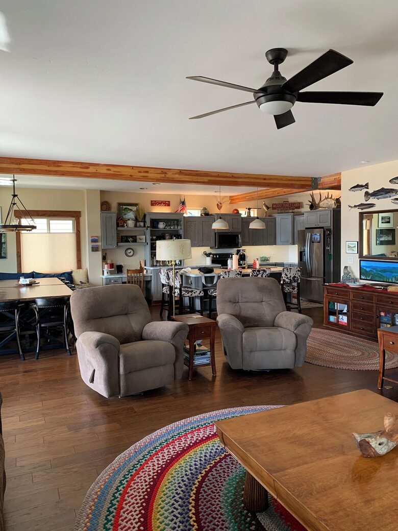 Tranquil Shores at Priest Lake - Coolin, Idaho