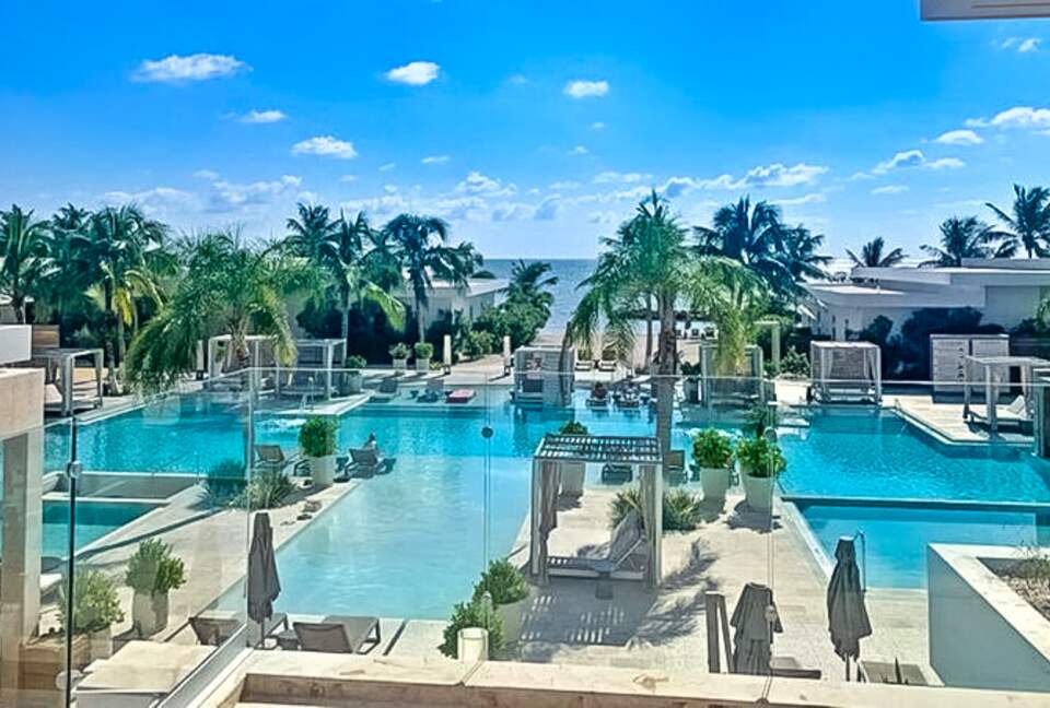 Ambergris Caye Coastal Retreat - San Pedro, Belize