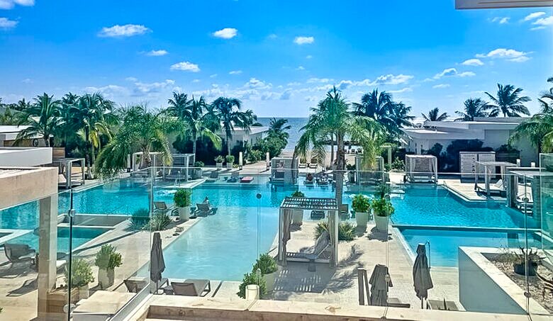 Ambergris Caye Coastal Retreat - San Pedro, Belize