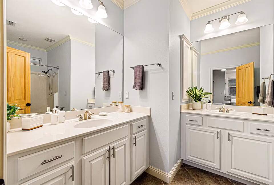 Refined Coastal Retreat in Villages of Crystal Beach - Destin, Florida