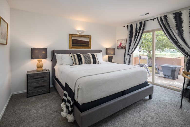 Scenic Moab Getaway with Golf Course Views - Moab, Utah