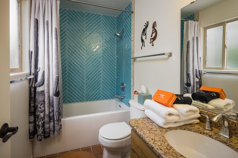 Scenic Moab Getaway with Golf Course Views - Moab, Utah