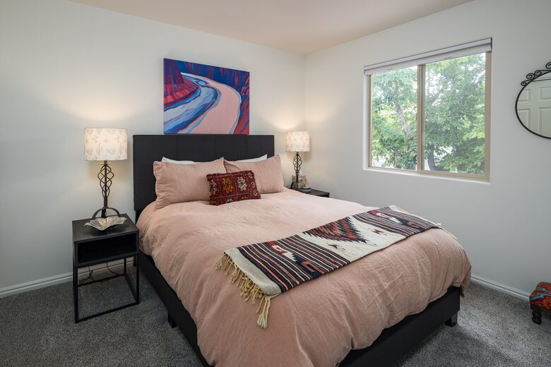 Scenic Moab Getaway with Golf Course Views - Moab, Utah