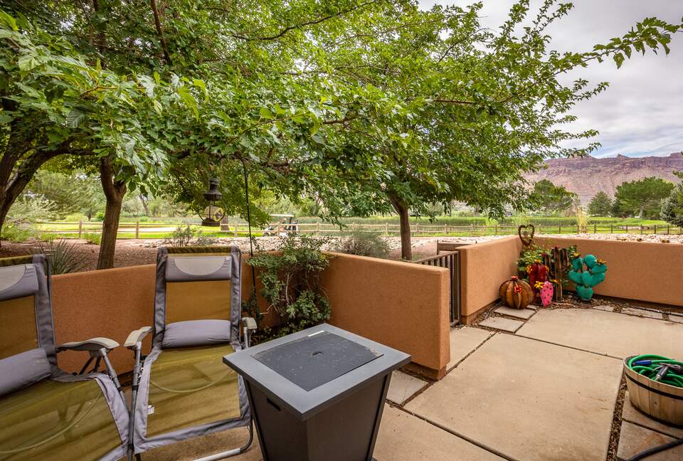 Scenic Moab Getaway with Golf Course Views - Moab, Utah