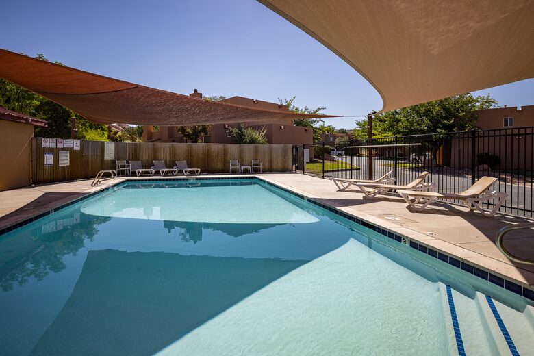 Scenic Moab Getaway with Golf Course Views - Moab, Utah