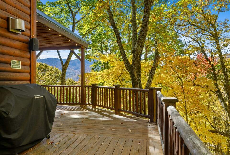 Quintess Collection - Timberline Lodge - Seven Devils, North Carolina