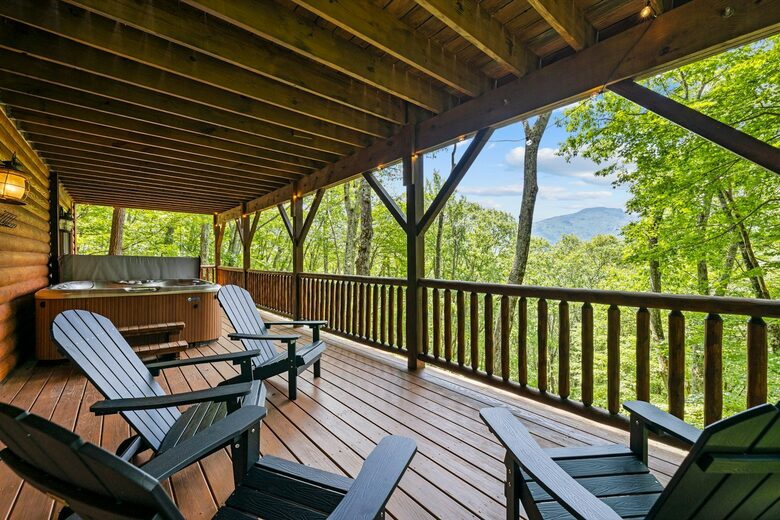 Quintess Collection - Timberline Lodge - Seven Devils, North Carolina