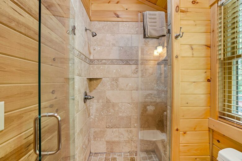 Quintess Collection - Timberline Lodge - Seven Devils, North Carolina