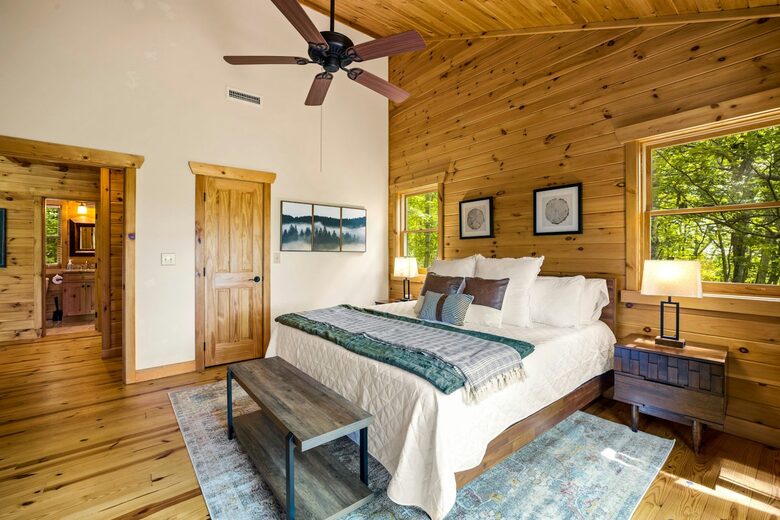 Quintess Collection - Timberline Lodge - Seven Devils, North Carolina