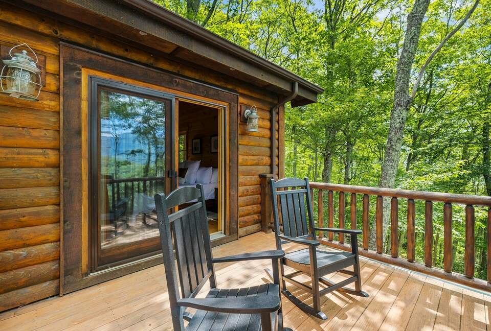 Quintess Collection - Timberline Lodge - Seven Devils, North Carolina