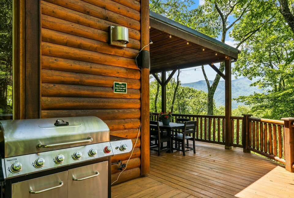 Quintess Collection - Timberline Lodge - Seven Devils, North Carolina