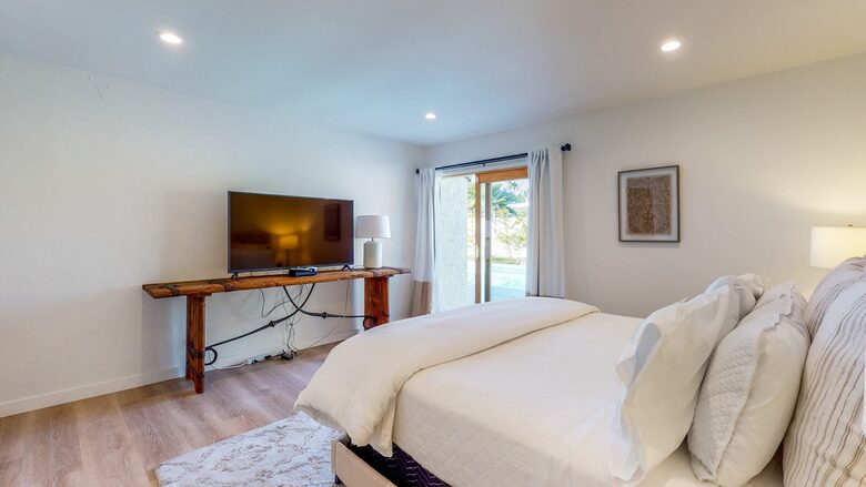 Quintess Collection - Nogales Springs - Palm Springs, California