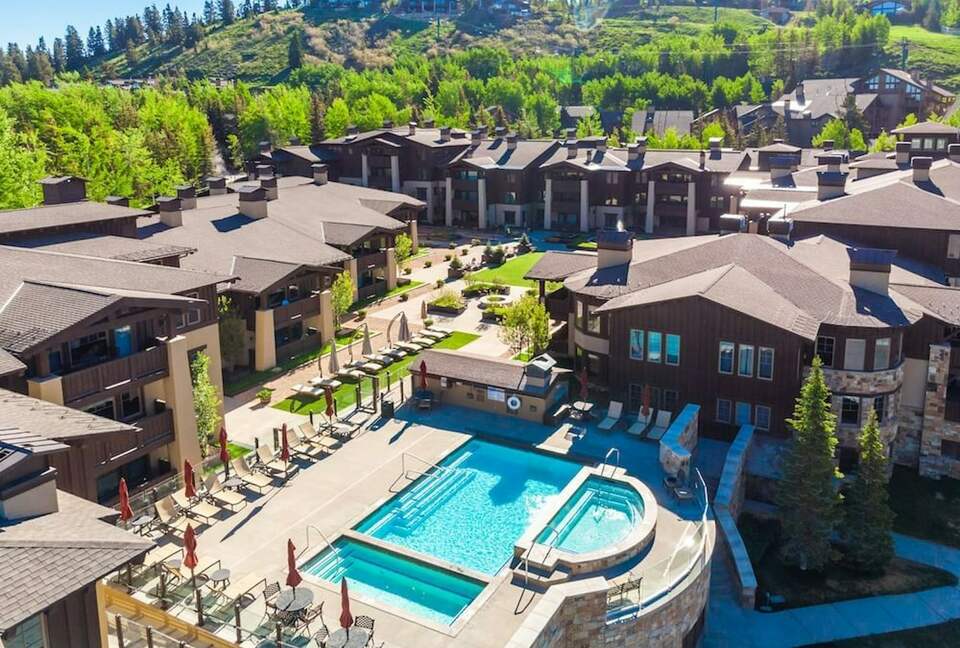 Quintess Collection - Silvertail Suite - Park City, Utah