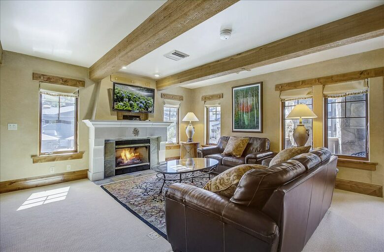 Quintess Collection - Silvertail Suite - Park City, Utah