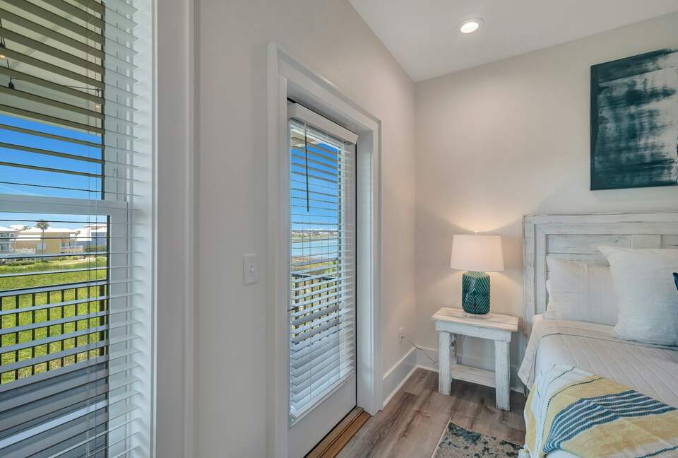 Quintess Collection - Sapphire Cove - Gulf Shores, Alabama