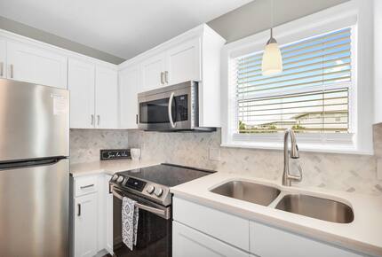 Modern Condo Steps from Eastern Lake and the Gulf - Santa Rosa Beach, Florida