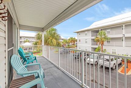 Modern Condo Steps from Eastern Lake and the Gulf - Santa Rosa Beach, Florida