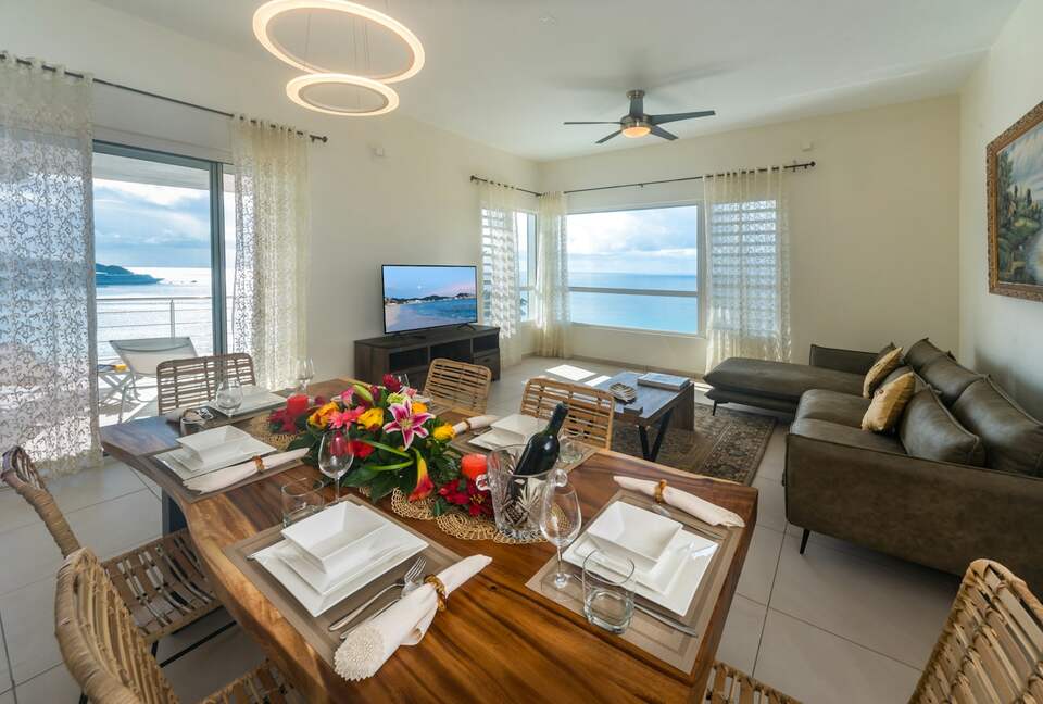 Quintess Collection - Little Bay - Little Bay, Sint Maarten (Dutch part)